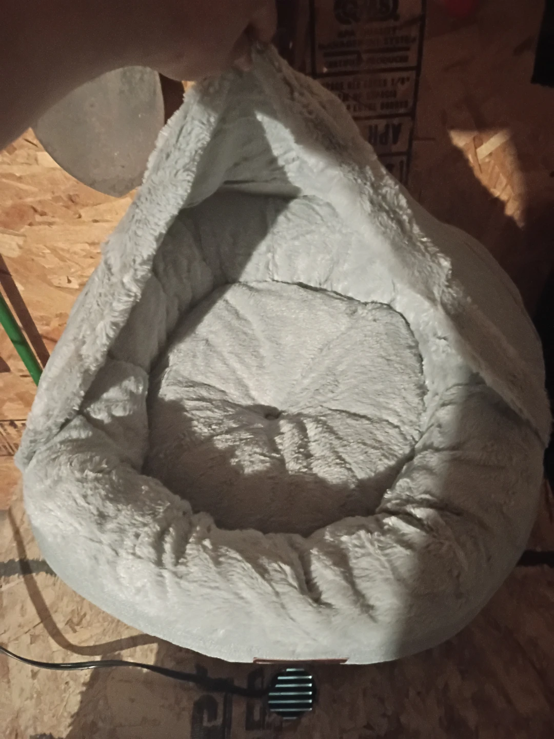 iCrate Pet Crate with Plush Pet Bed - photo 4