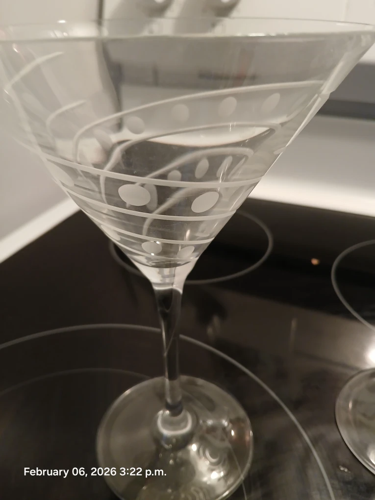 🏆 Martini Glasses with Etched Swirl Design - Set of 2 - photo 2