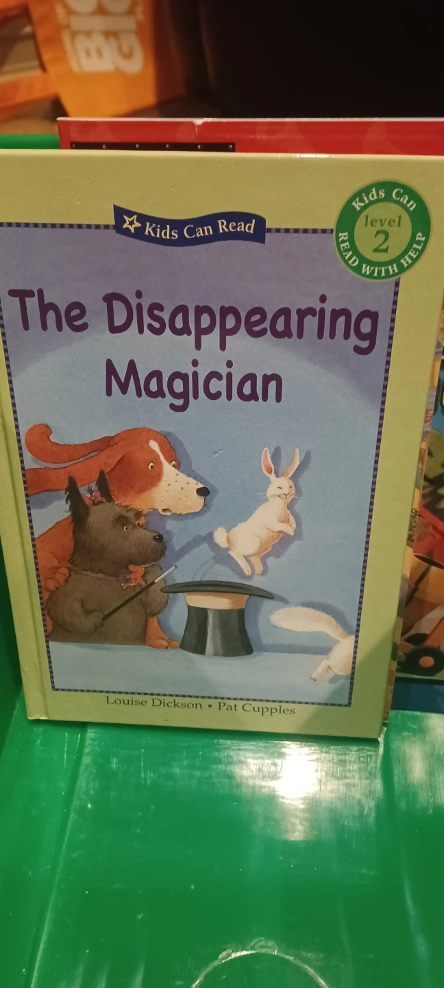 Box of children's books - photo 2