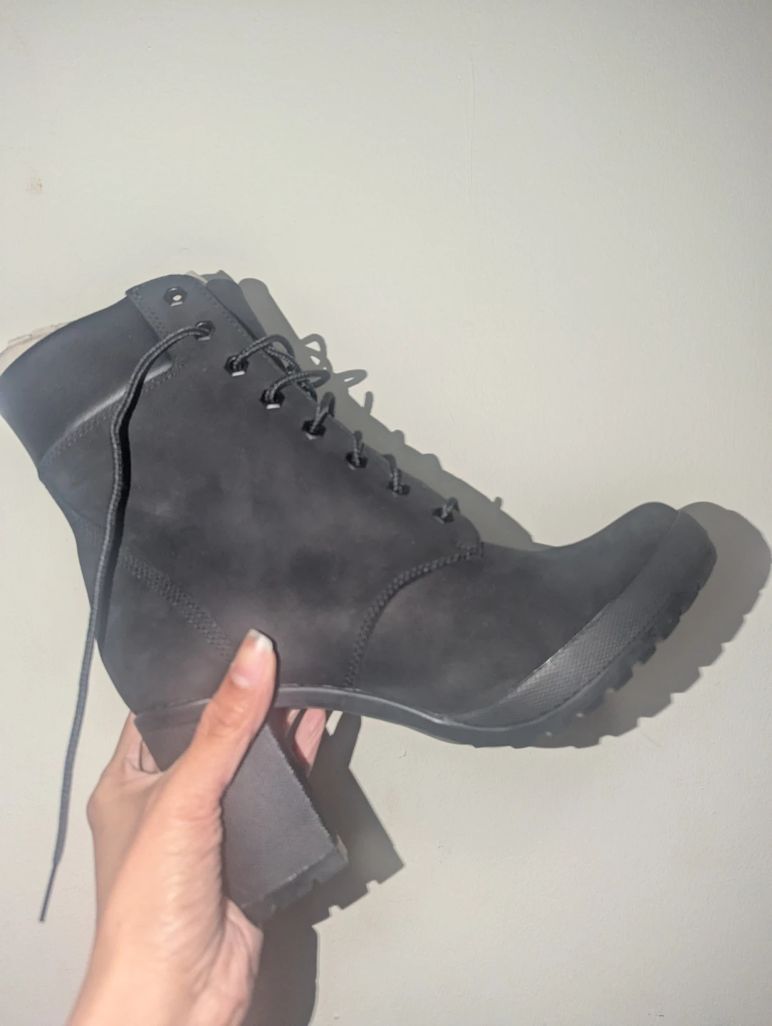 Size 7.5 Timberland Boots- Camdale Black Nubuck Women's Boots - photo 4