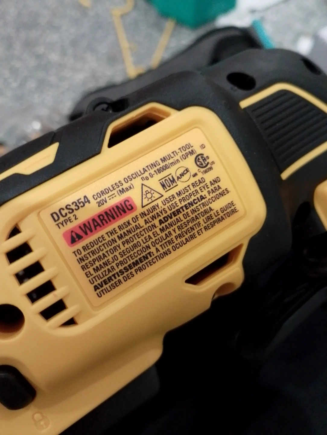 DeWalt DCS354 Cordless Oscillating Multi-Tool 20V MAX Brushless