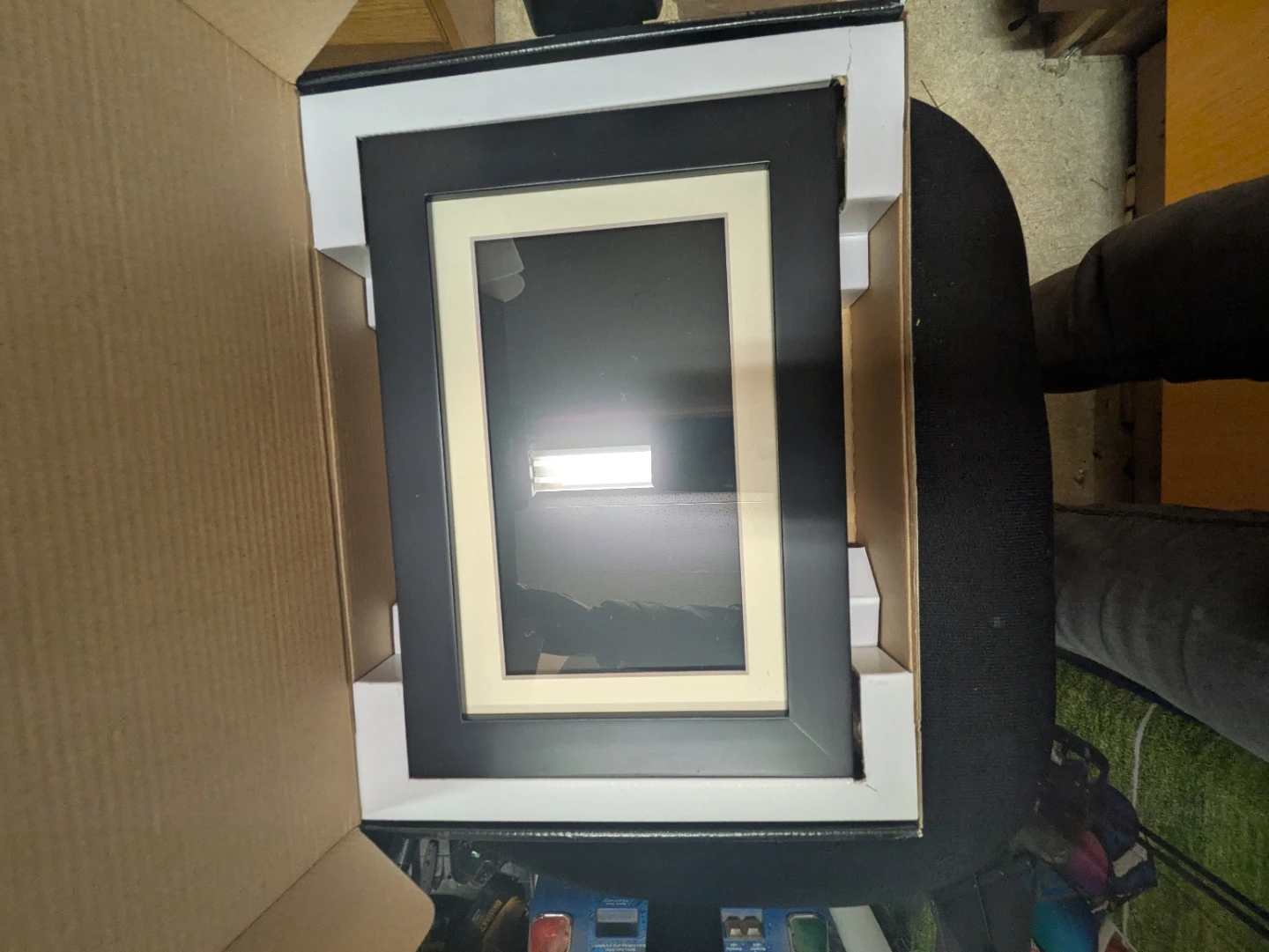 ViewSonic VFD1028W-4 Digital Photo Frame 10.1" - photo 3