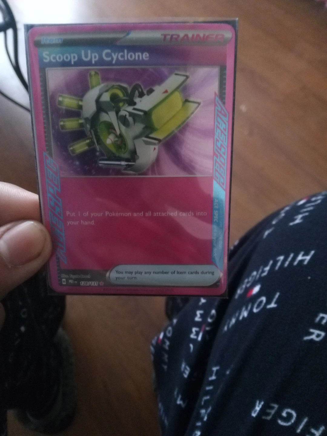 Pokemon Scoop Up Cyclone Trainer Card 128/131