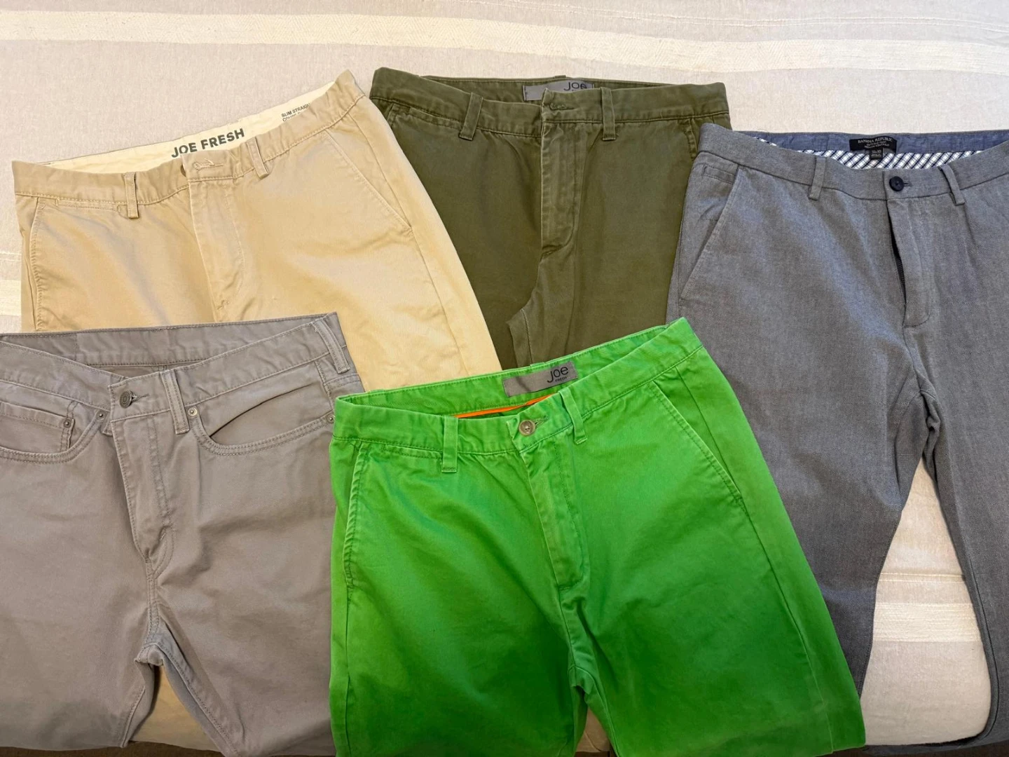 Bundle 5 Pairs Men's Pants Size 32 Banana Republic Levis