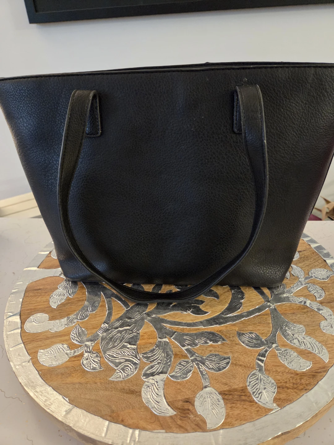 KELLY & KATIE Black Tote - photo 3
