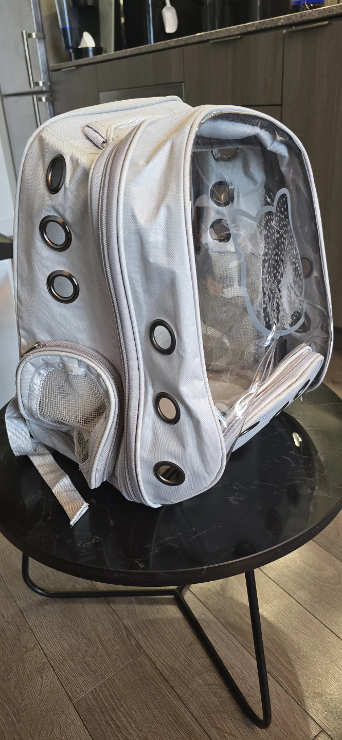 🥕Light Grey Pet Carrier Backpack with Clear Dome🥕