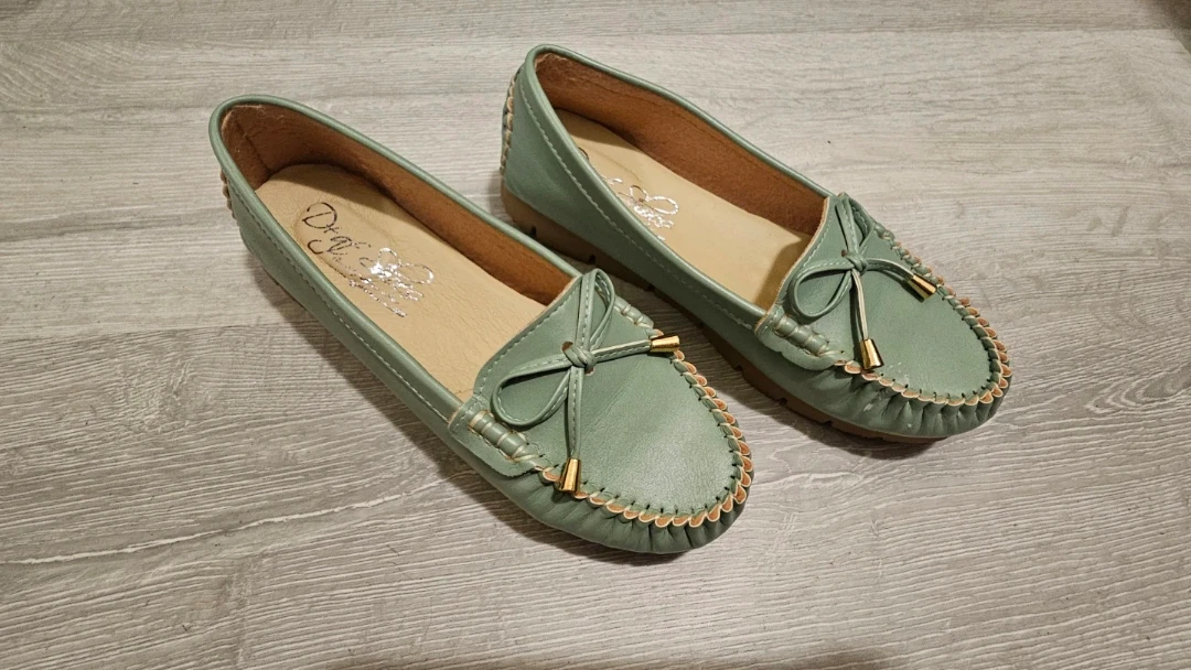Miny Green Loafers - Women's Size 6 - photo 4