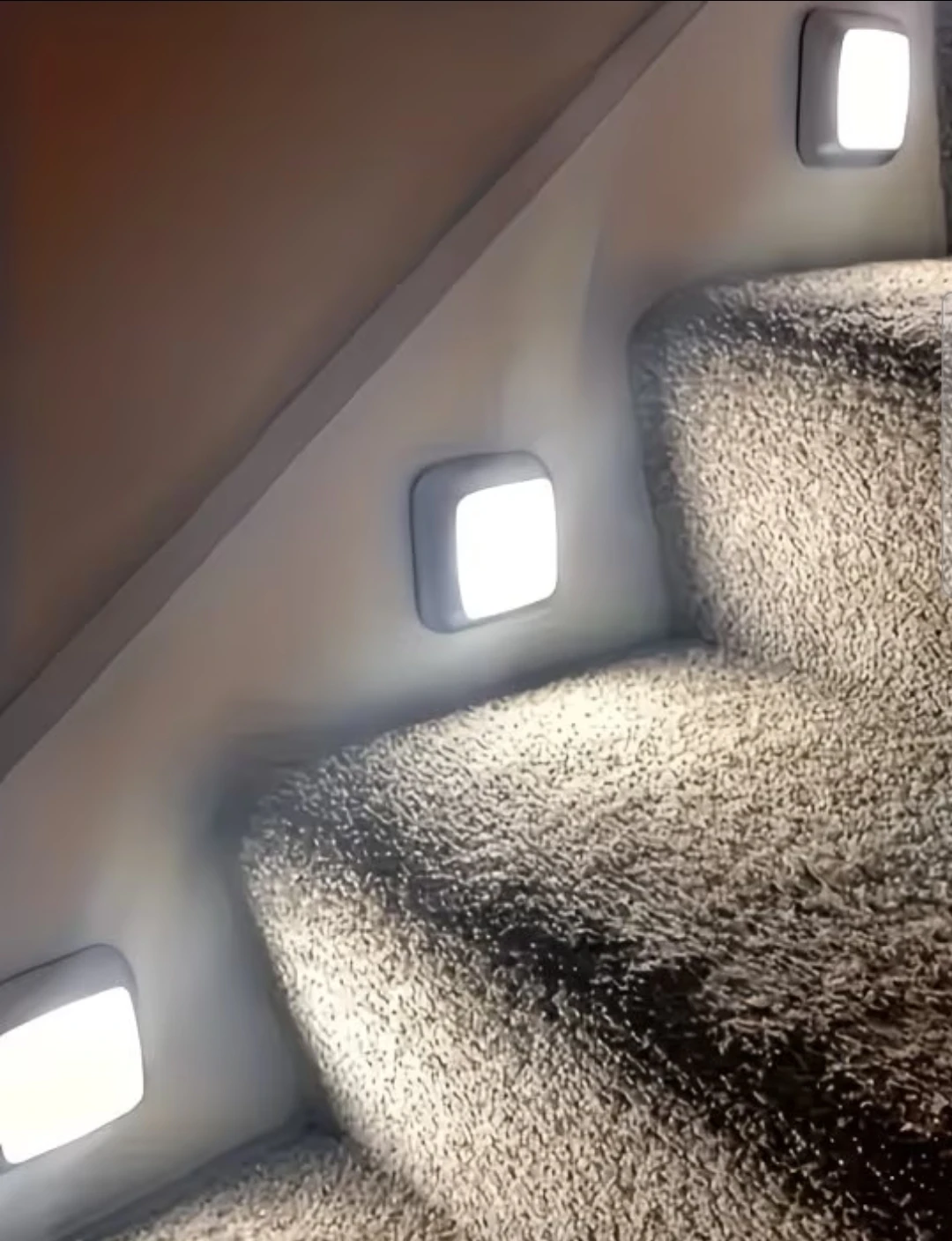 Motion Sensor Night Light - photo 2