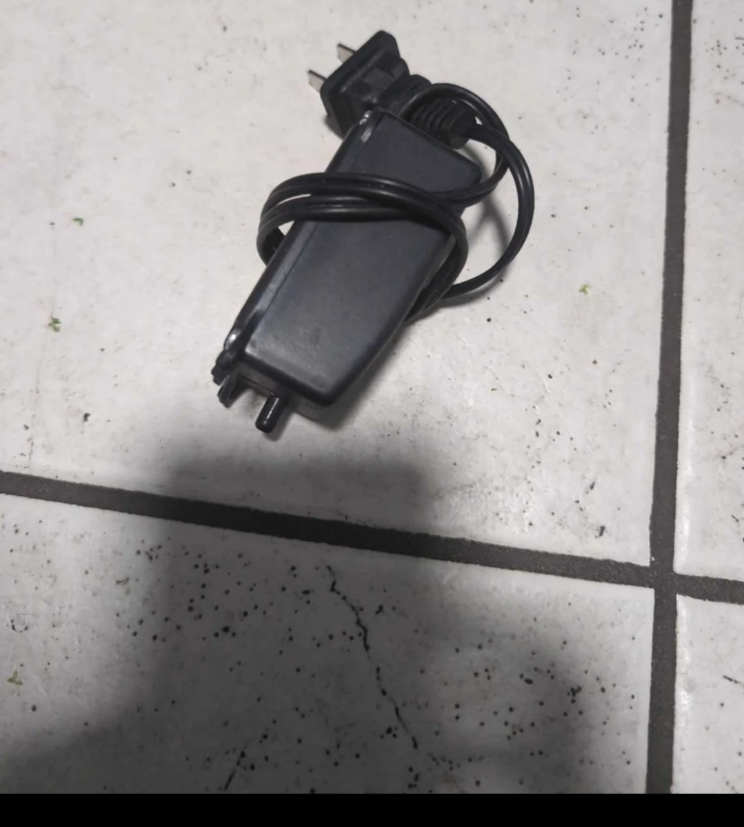 Air pump for fish tanks