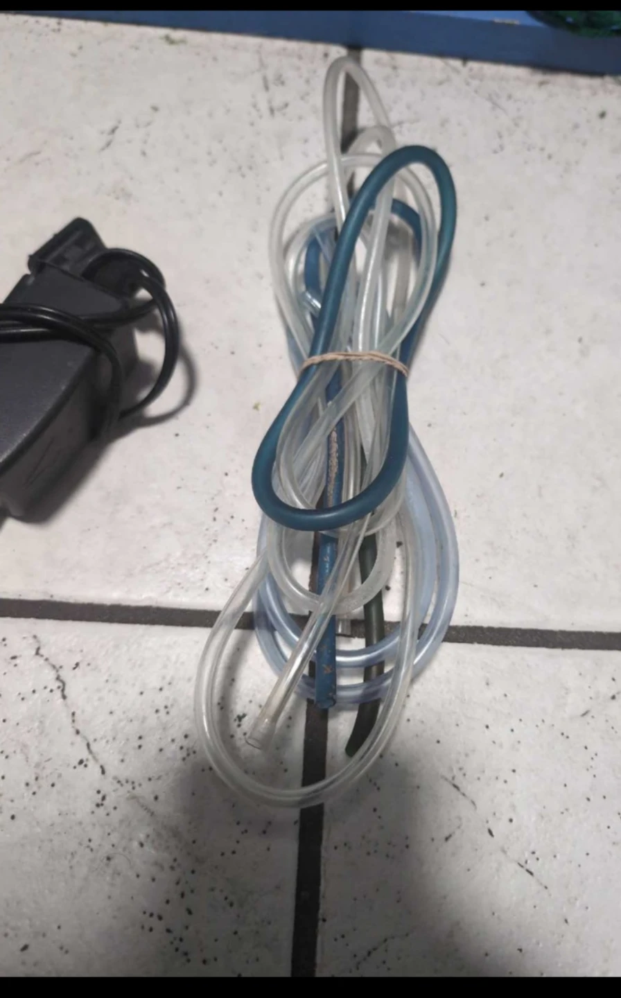 Air pump for fish tanks - photo 2
