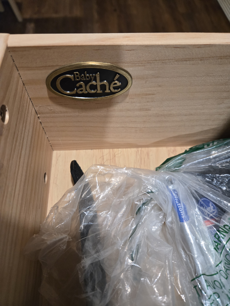 Cache Windsor 6 Drawer Dresser - White - photo 2