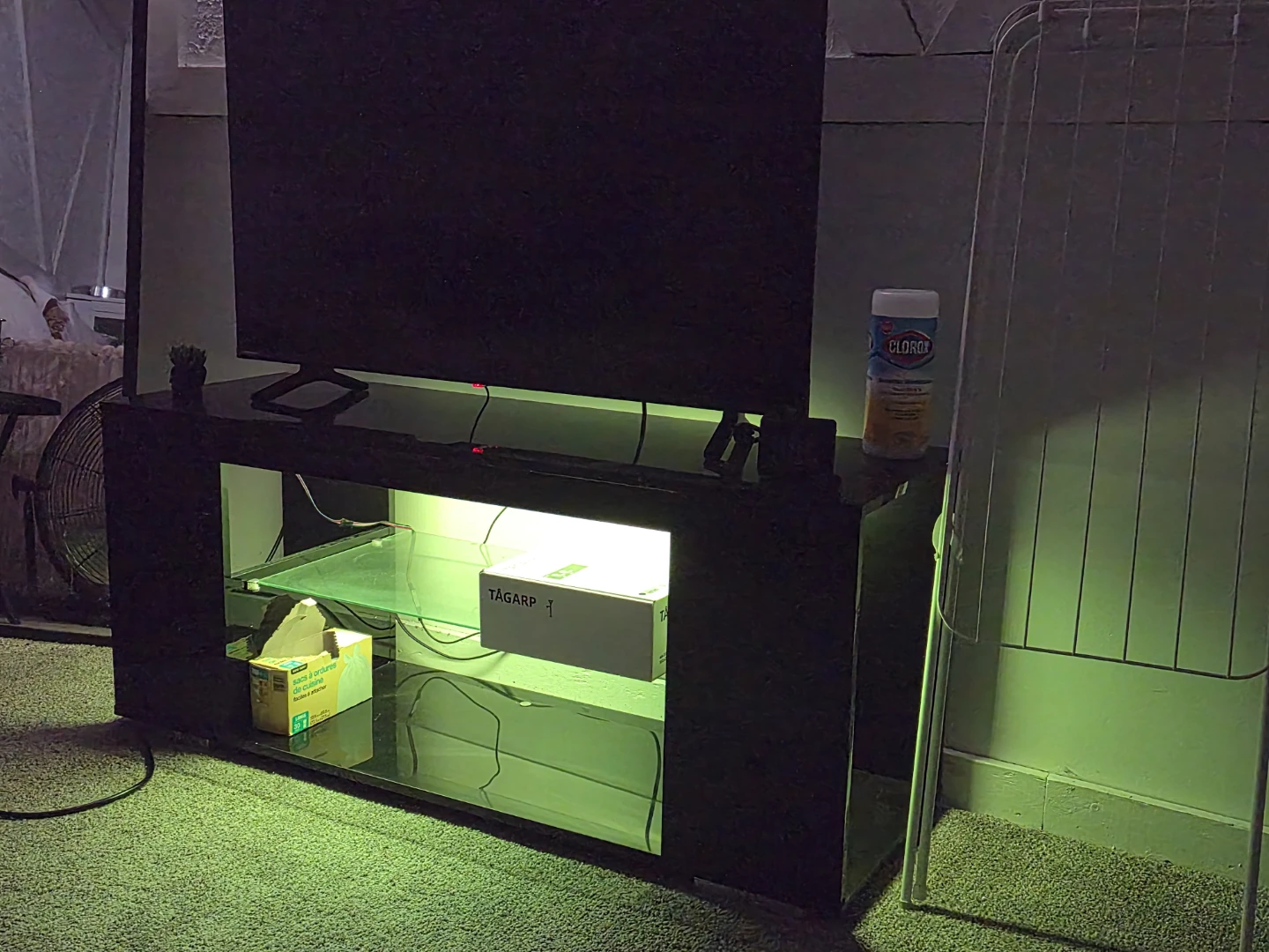 MOVING OUT SALE - One Price - photo 4