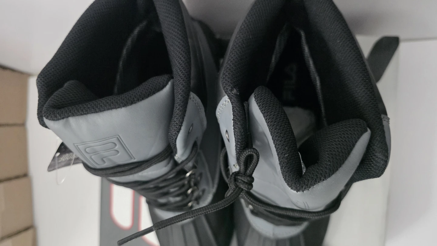 Fila Waterproof Winter Boots Size 11 - photo 3
