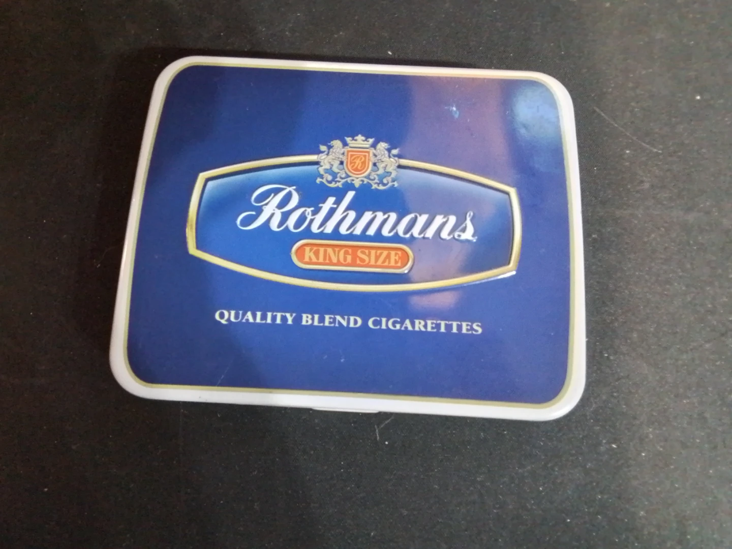 Plastic Benson Hedges Rothmans Tin No Marking Lighter Spark - photo 5