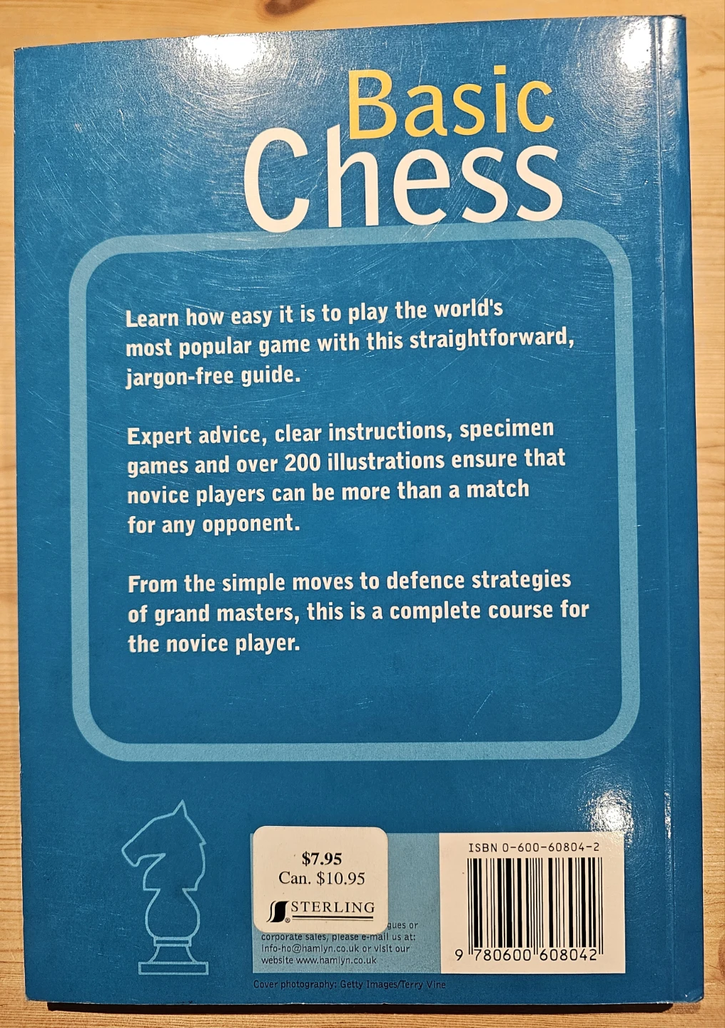 Basic Chess Book by David Levens and Hamlyn - photo 2