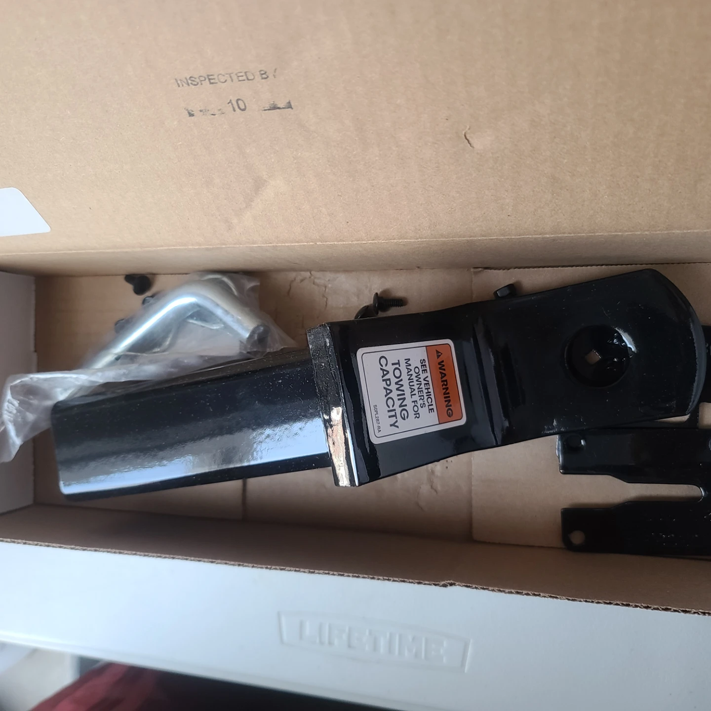Trailer Hitch Receiver with Ball Mount