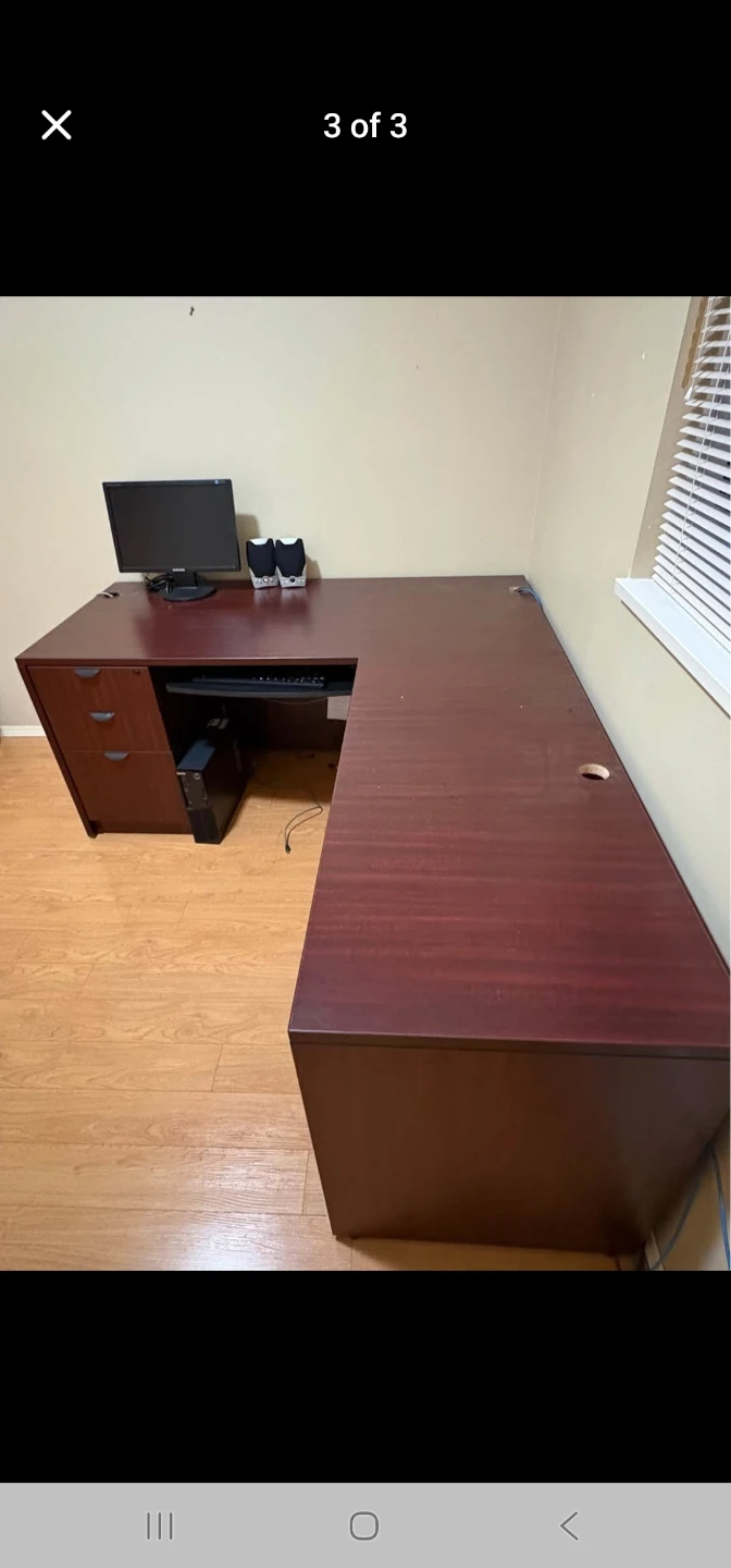 L-Shaped Office Desk - photo 2