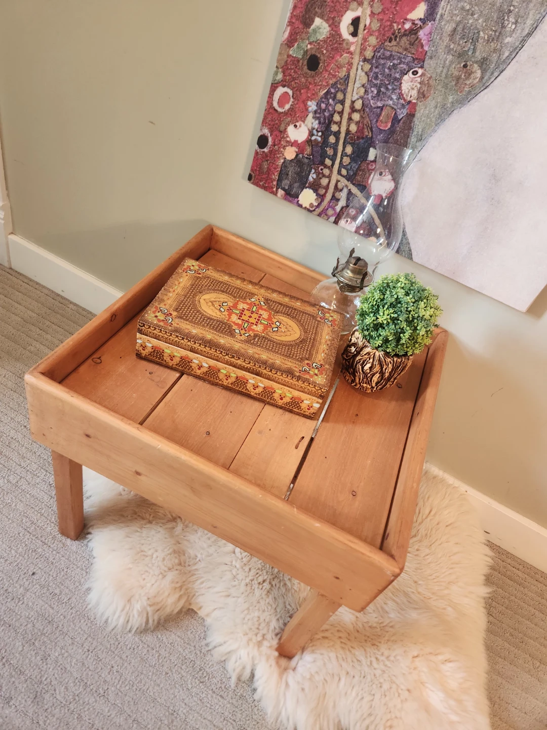 Vintage Wood Tray Table Hippy coded! - photo 3