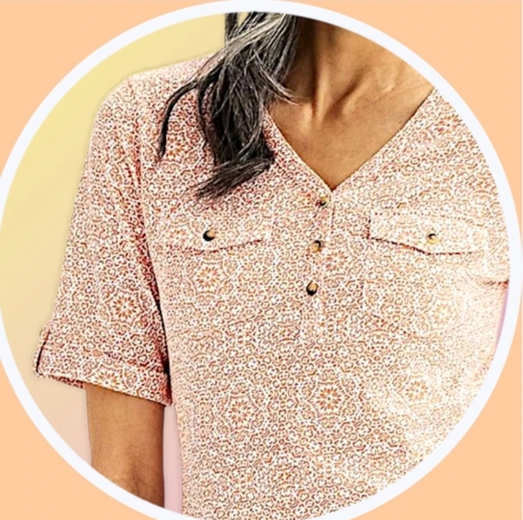 NWT Women's XL Peach & White Patterned Henley Shirt 🏆 - photo 2