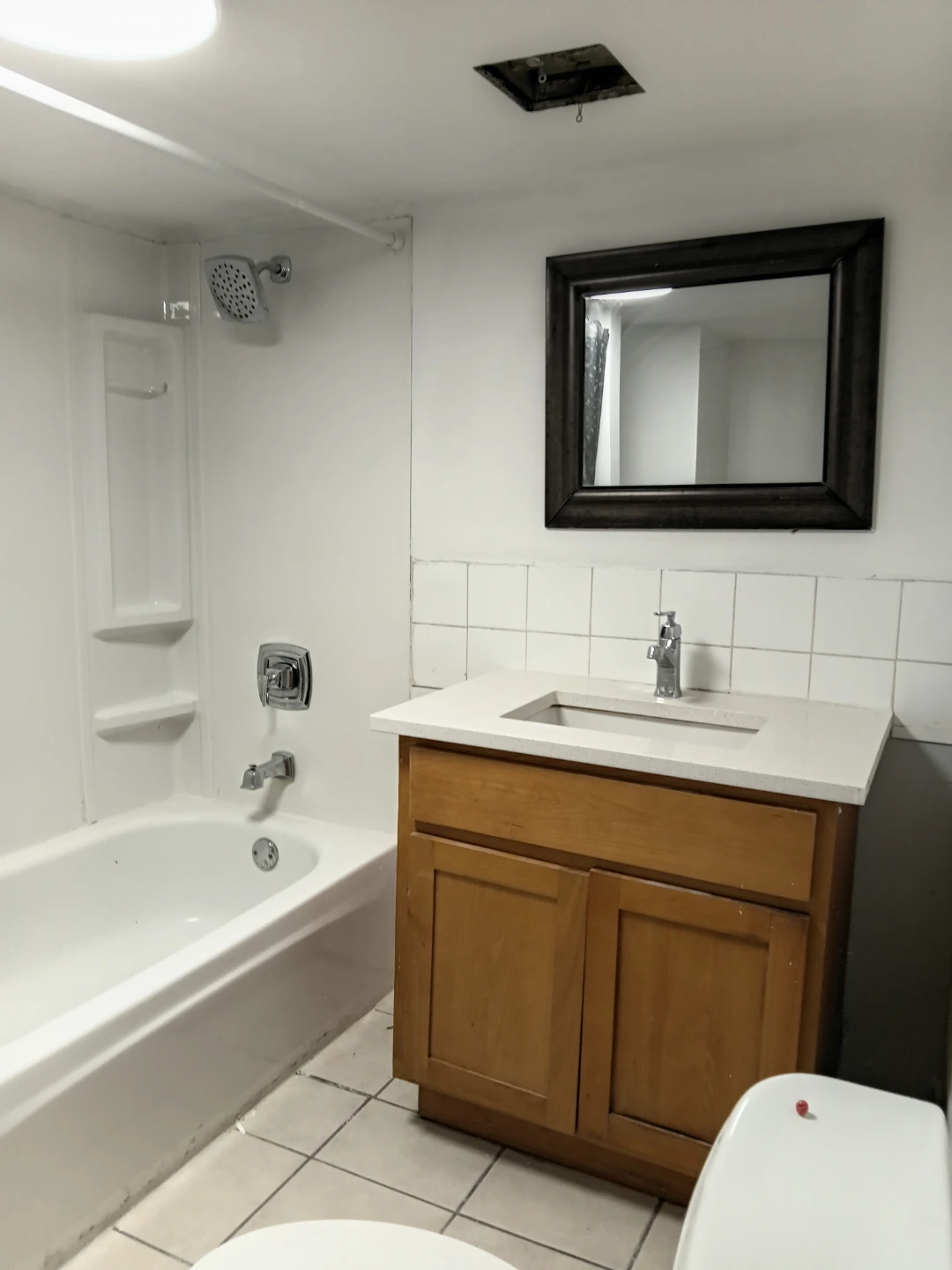 Two bedroom basement suite - photo 2