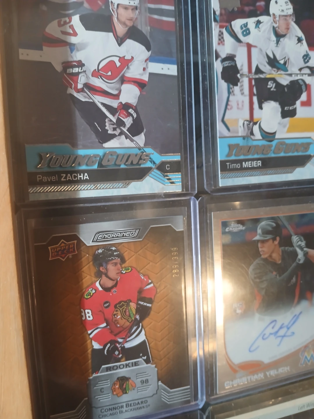 Collection of Hockey and Baseball Cards - photo 4