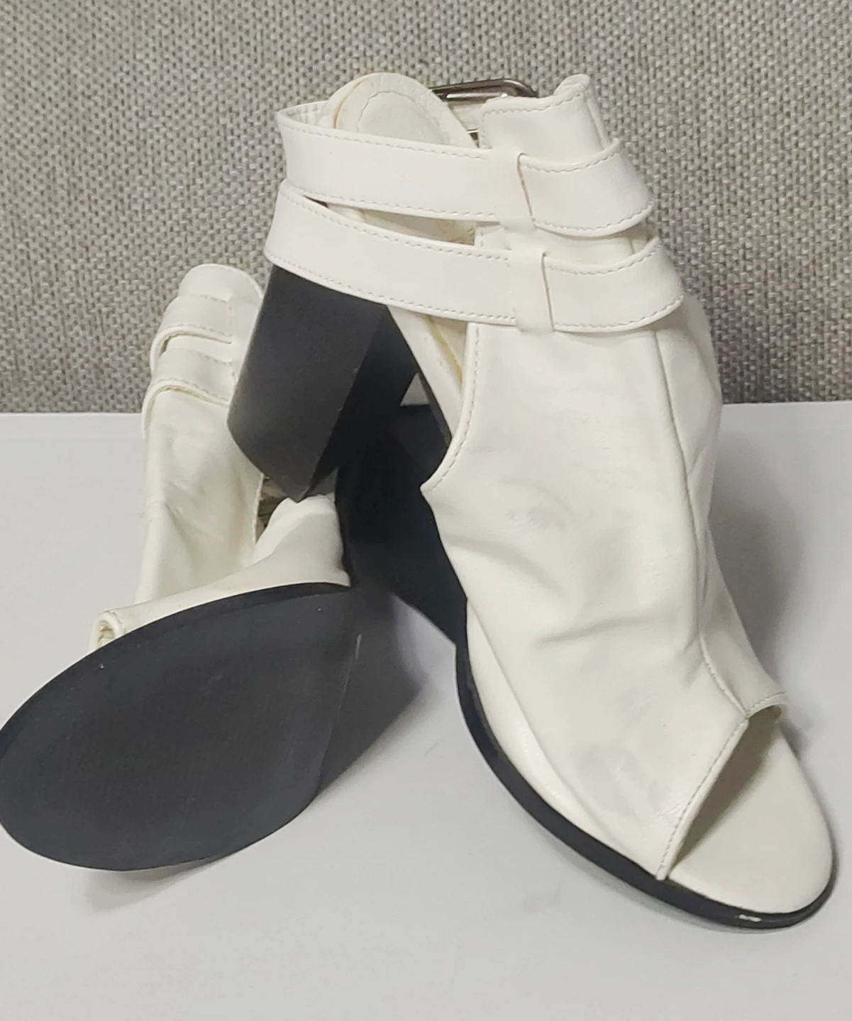 White "Revamped by Sirens" Heeled Booties - Size 8 - photo 3