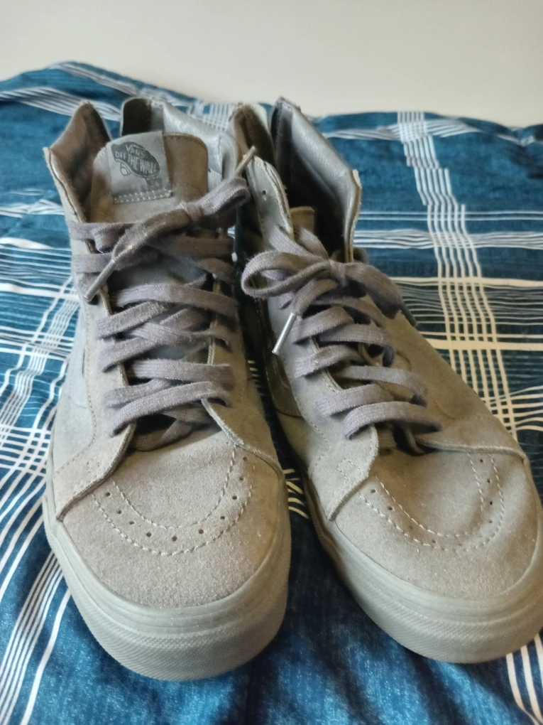 hi top vans size 10.5