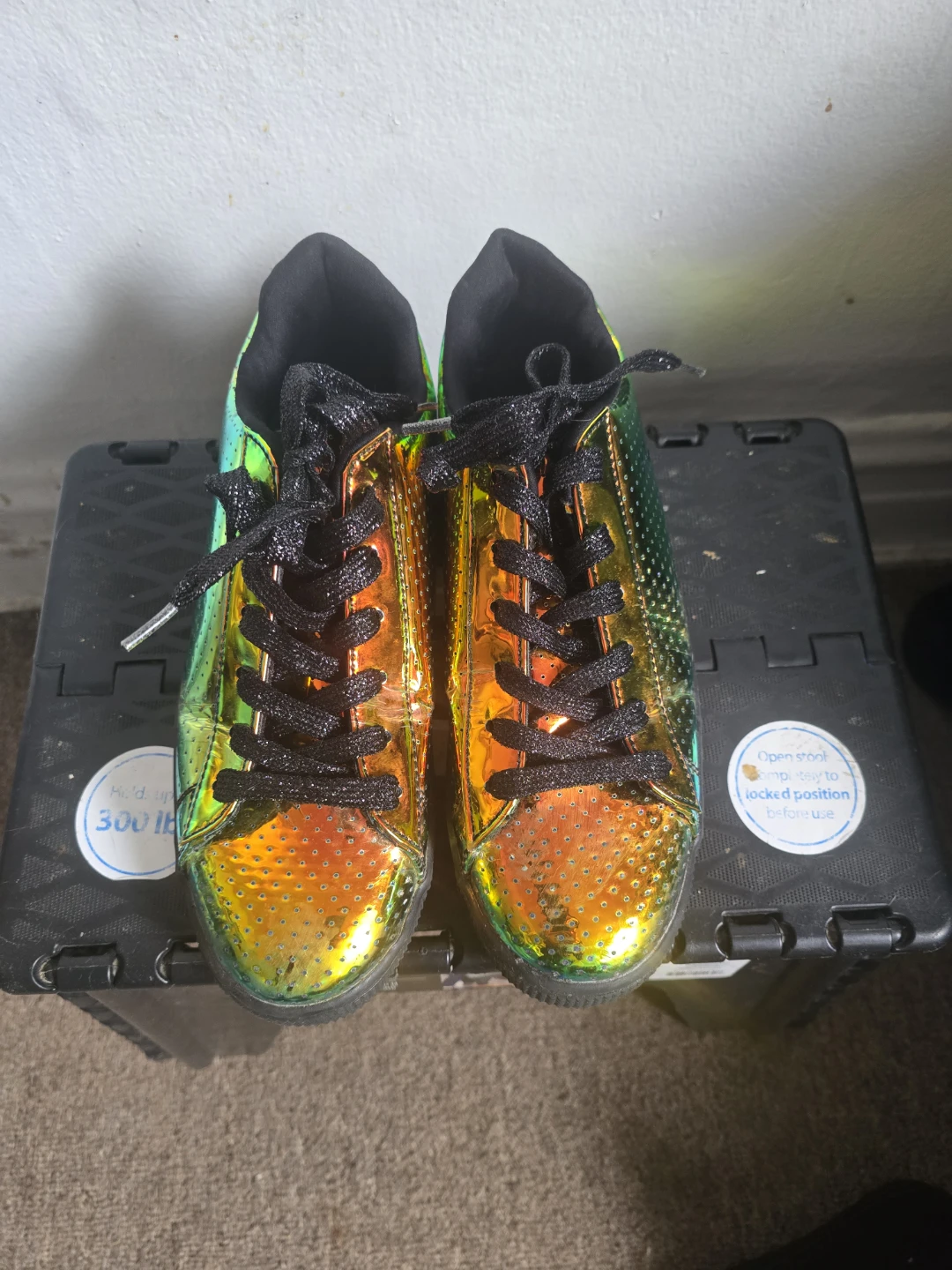 Polorized color gym shoes Size 8 - photo 5