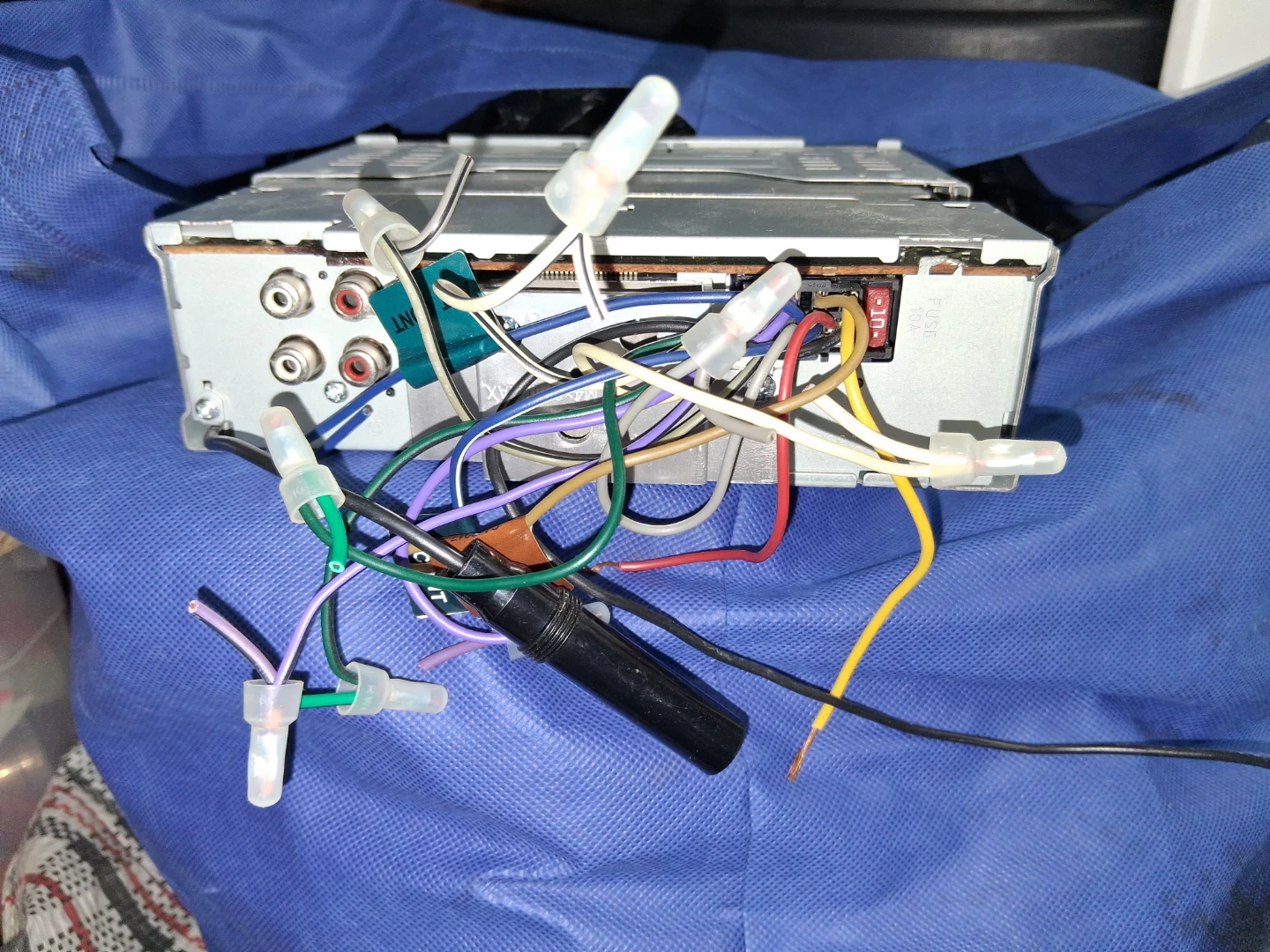 (ASSORTED) including footwear and automotive misc. - photo 2