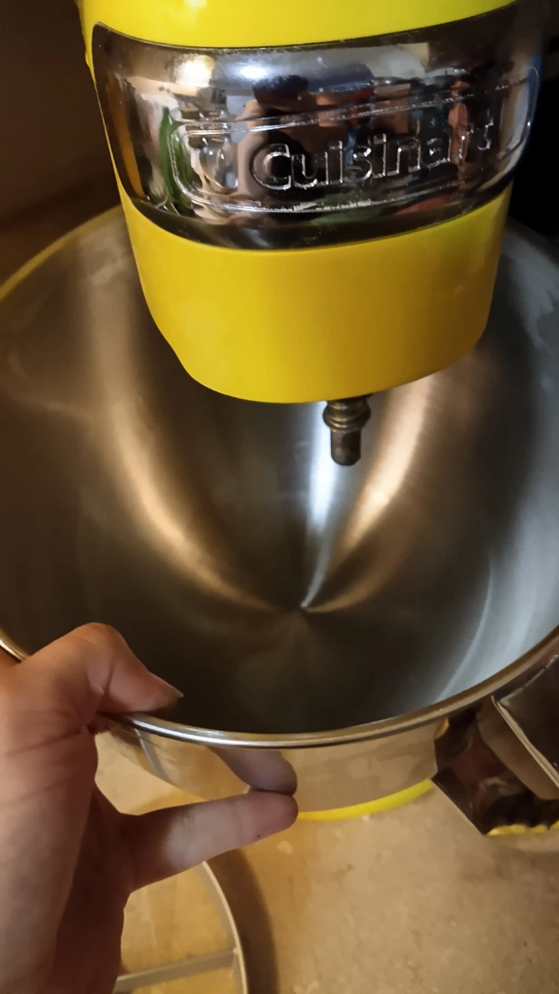 Yellow 5.5qt Stand Mixer - photo 5