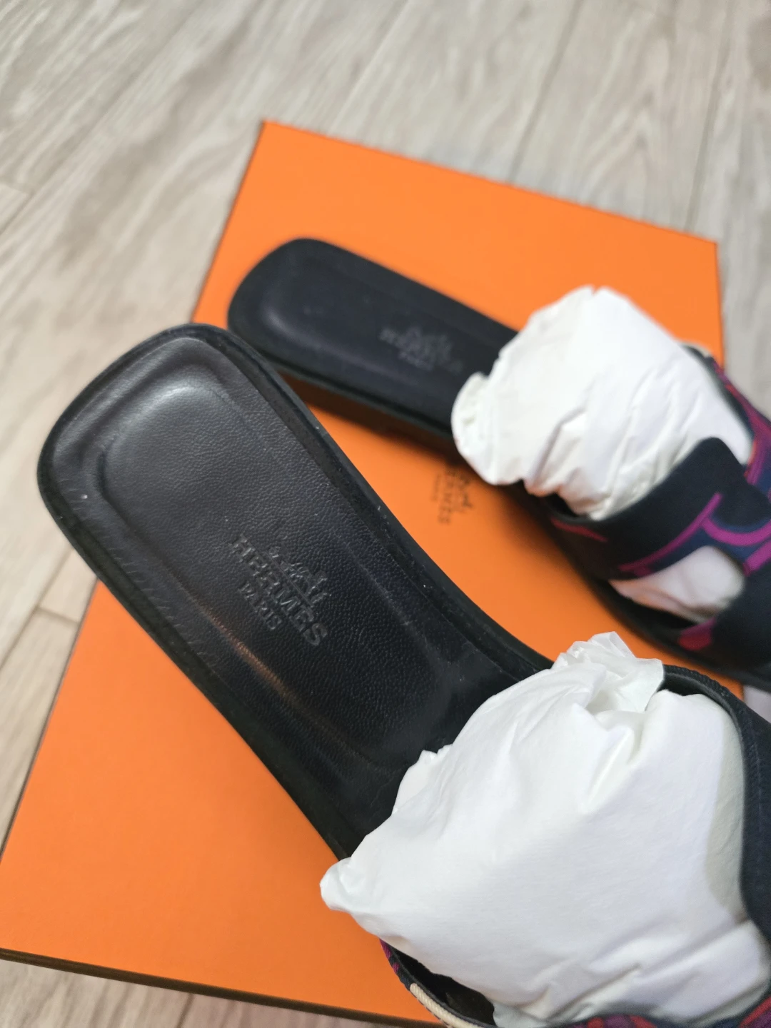 Hermès Paris Oran Sandals - photo 2