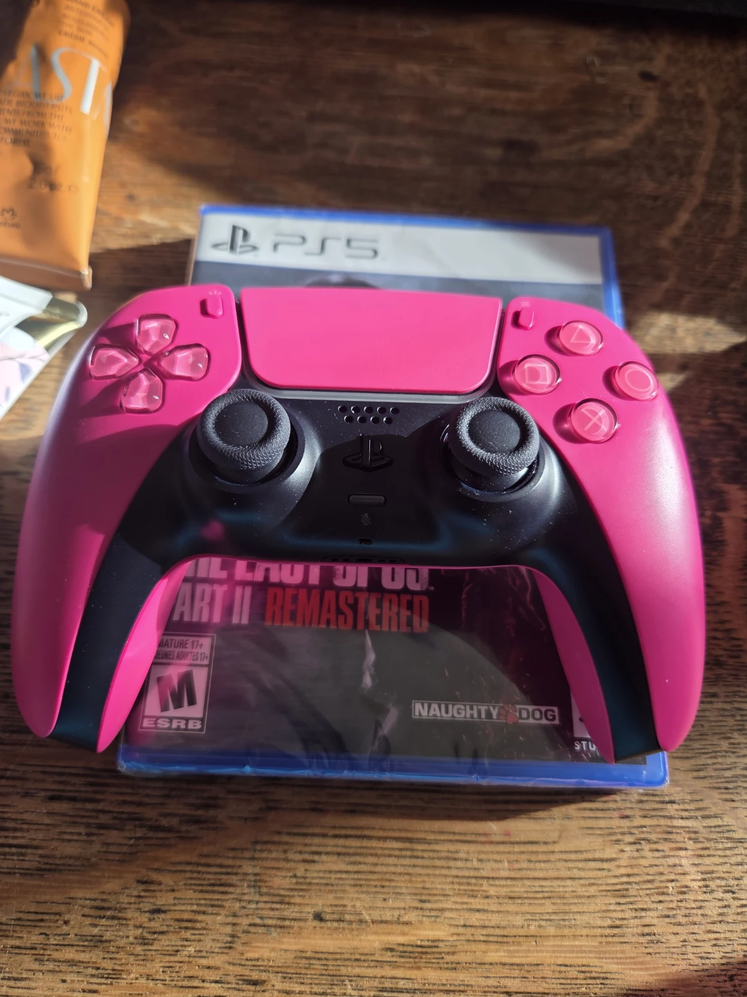 Nova Pink ps5 controller