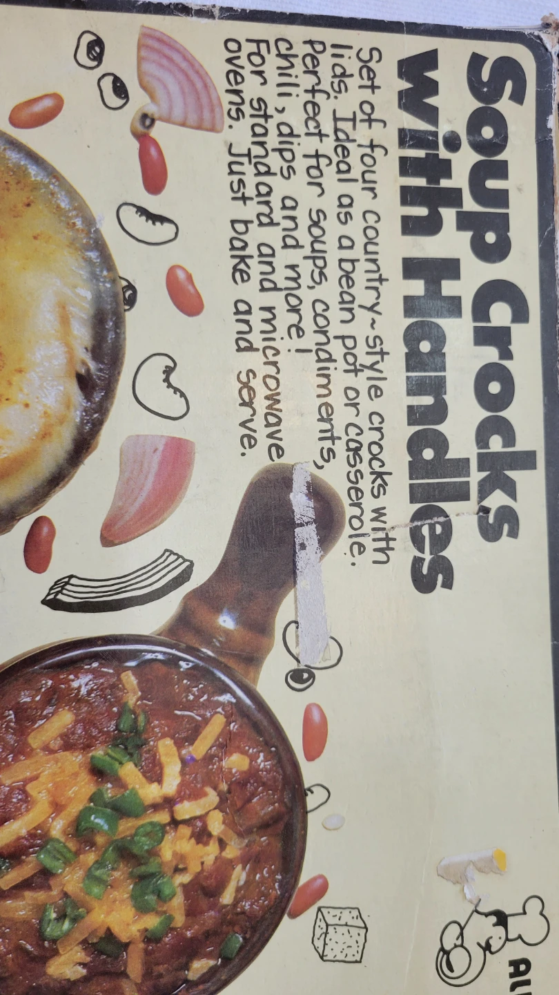 Set of 4 Country-Style Soup Crocks with Lids