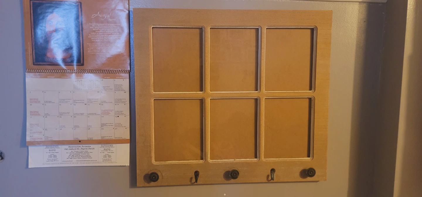 Wall Mounted Photo Frame with Hooks