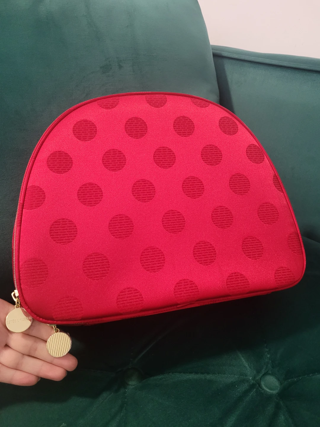 Estée Lauder Red Polka Dot Makeup Bag - photo 3
