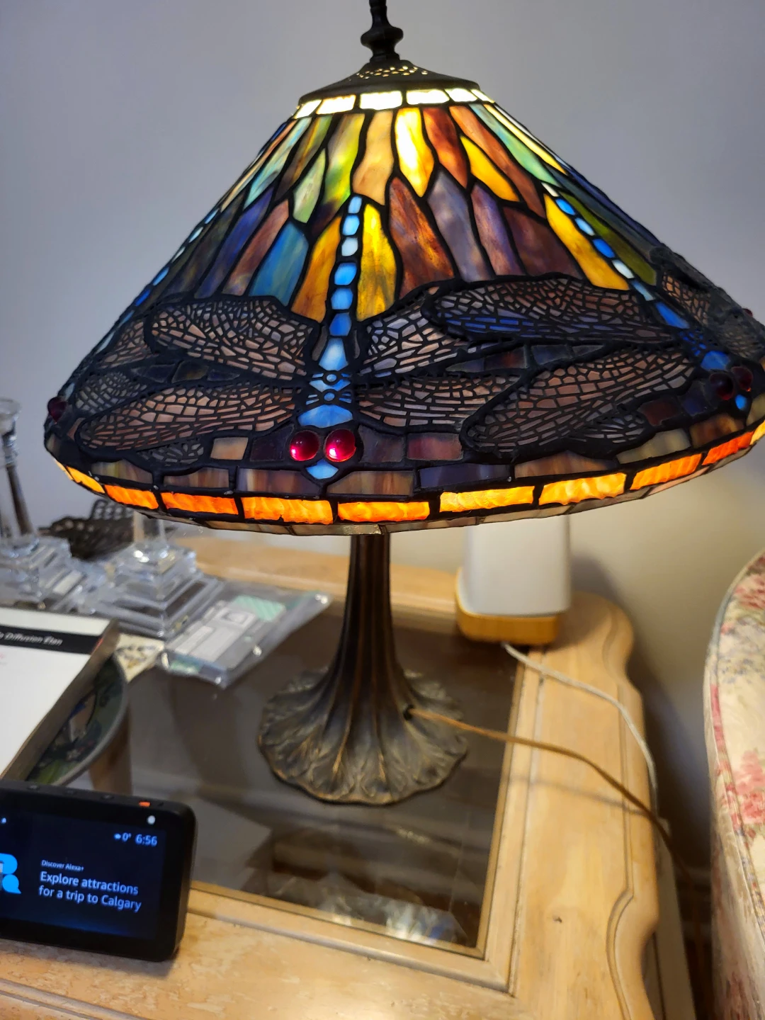 Tiffany Style Stained Glass Dragonfly Lamp