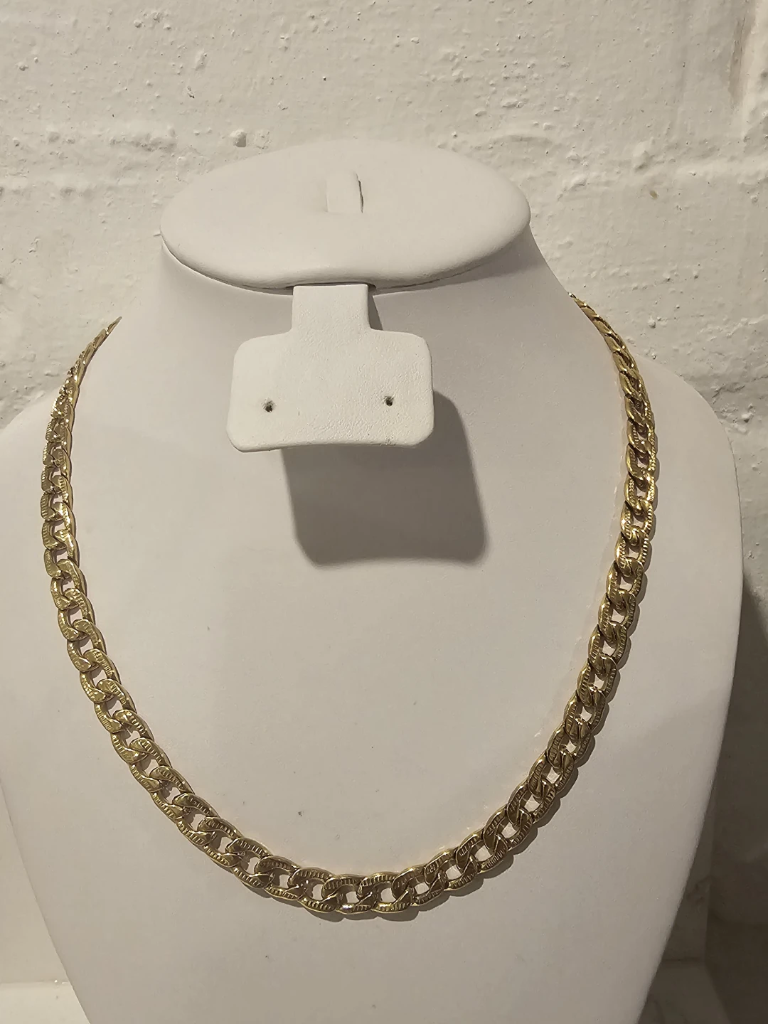 Gold Tone Curb Link Chain Necklace Stainless Steel