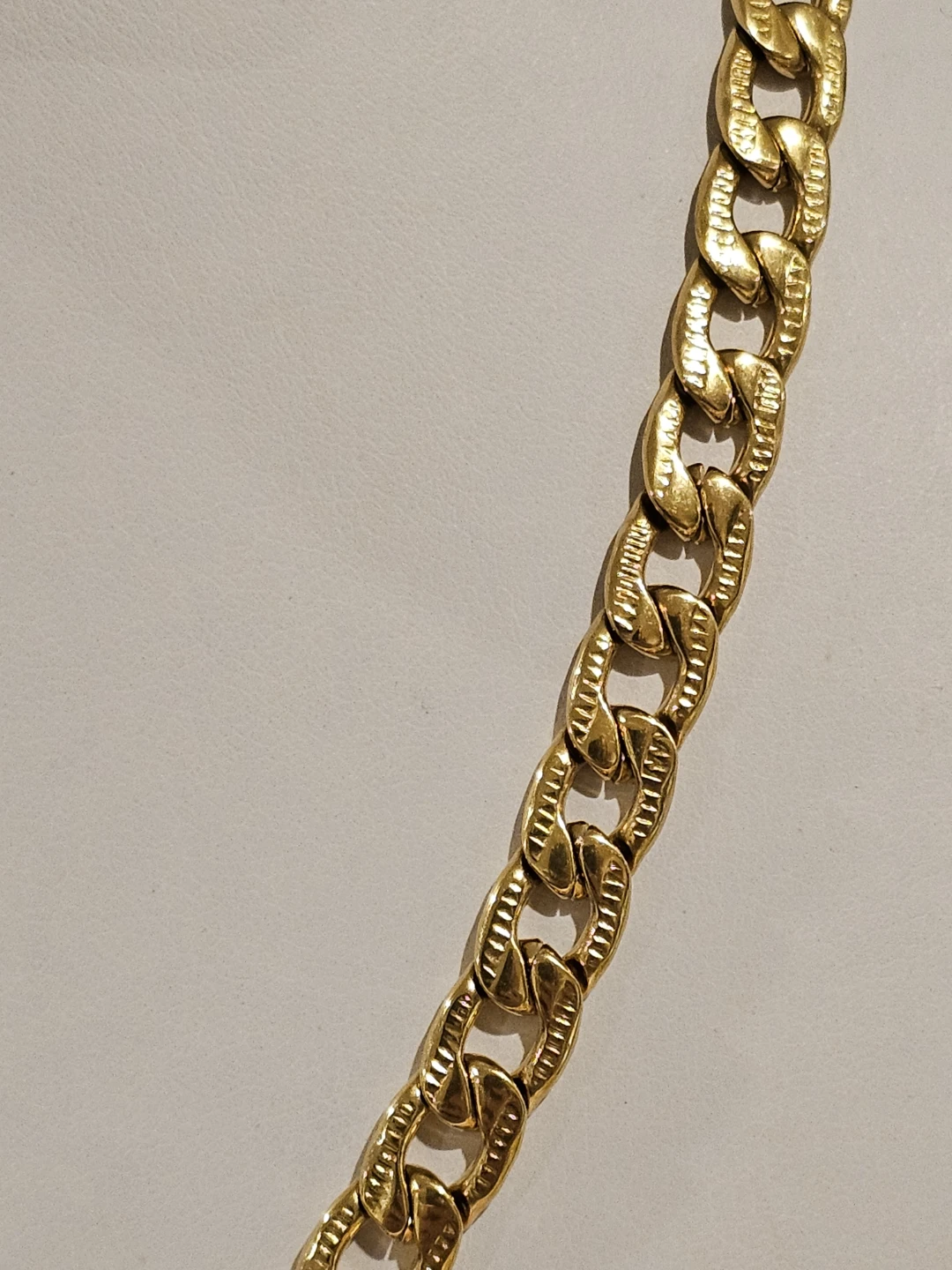 Gold Tone Curb Link Chain Necklace Stainless Steel - photo 3