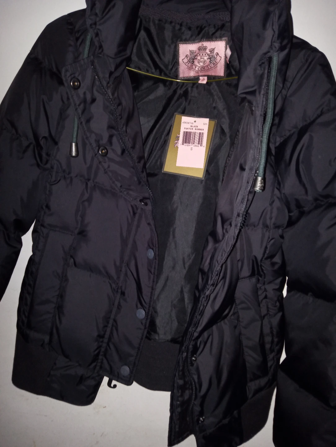 Juicy Couture Black Puffer Jacket - photo 3