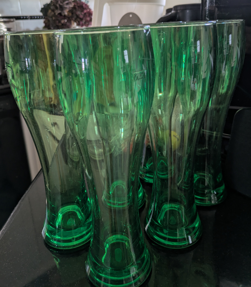 🏆 BRAND NEW Heavy duty plastic drinking glasses x 6