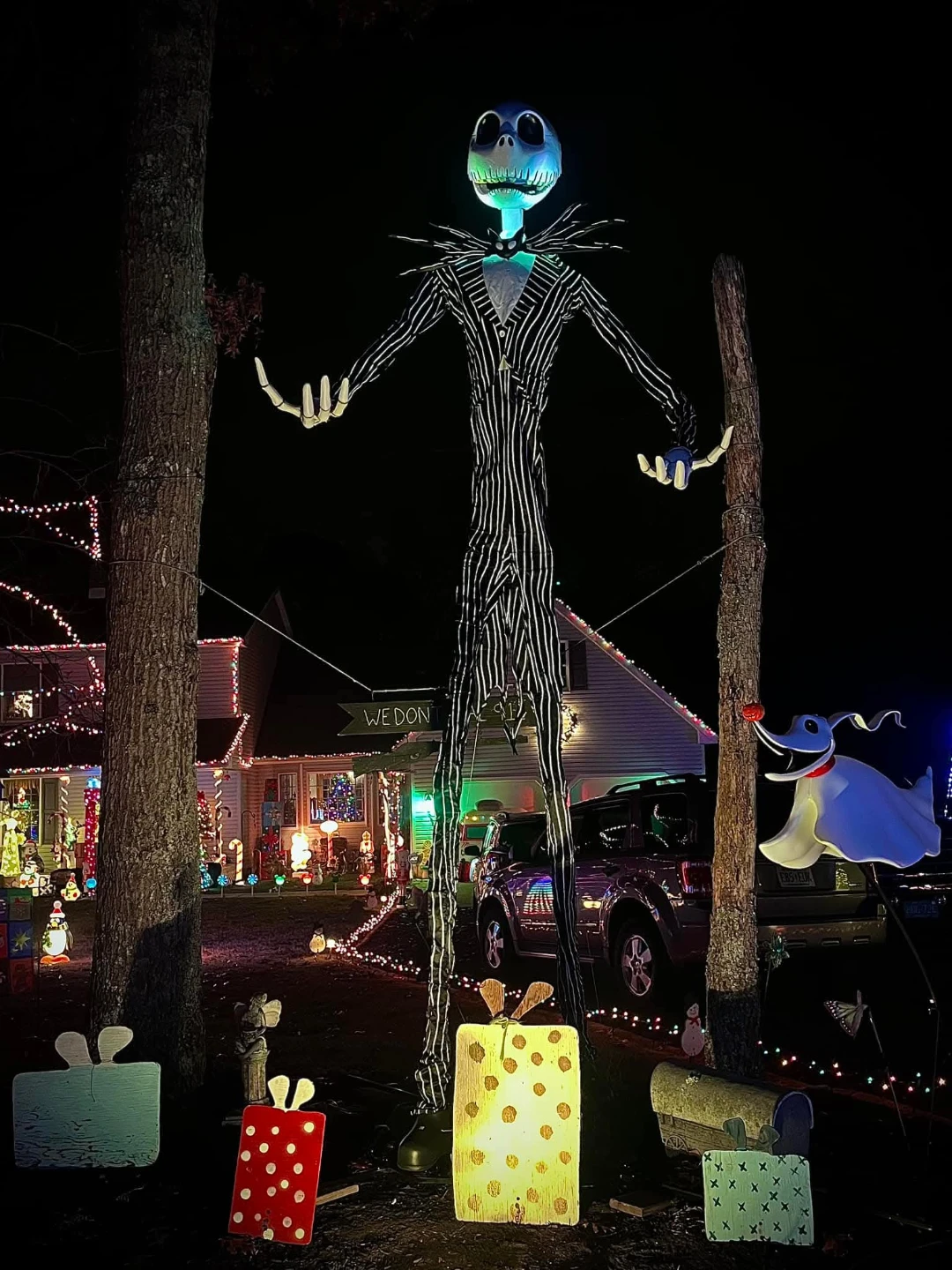 13 ft. Jack Skellington Halloween Inflatable - photo 2