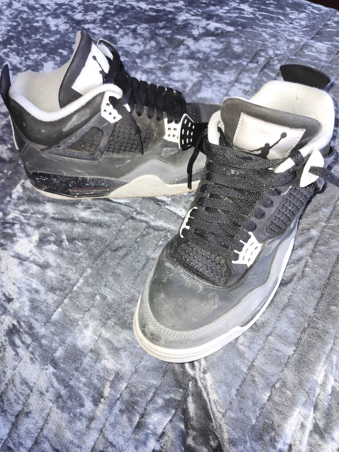 Air Jordan 4 Retro Sneakers