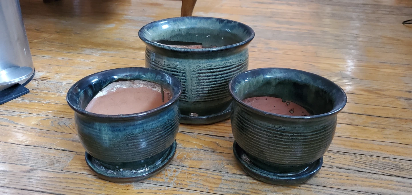 Set of 3 Ceramic Glazed Plant Pots with Saucers