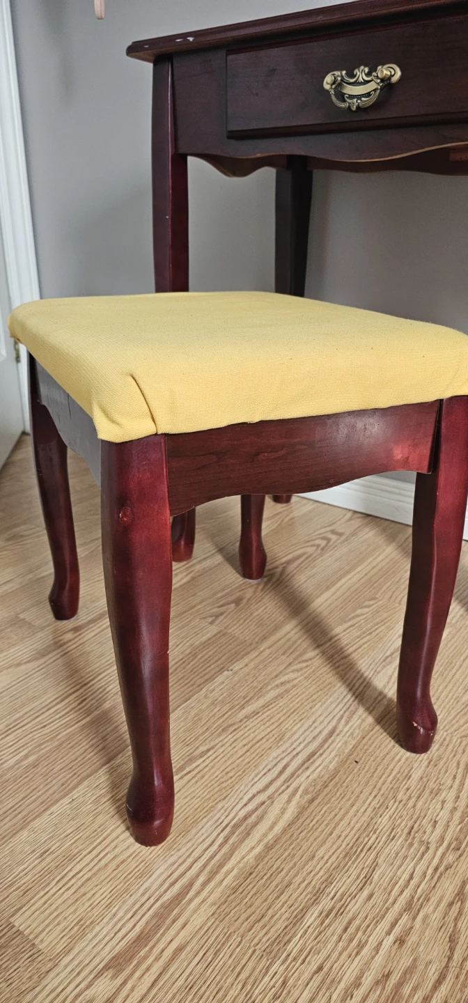 Vanity Dressing Table with Stool - Cherry Wood Finish - photo 2