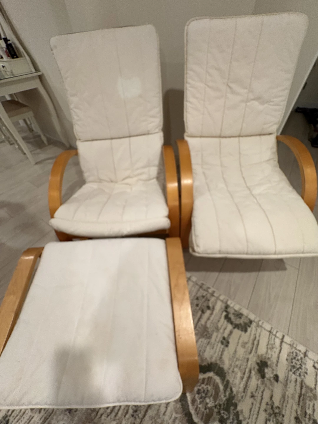 Cream Padded Lounge Chair with Wooden Arms - photo 2