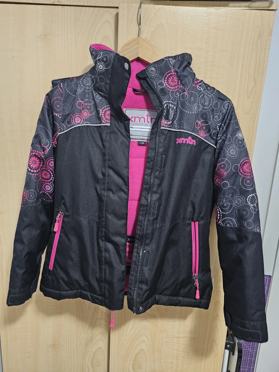 XMTN Girls Winter Jacket Size 10 🥕