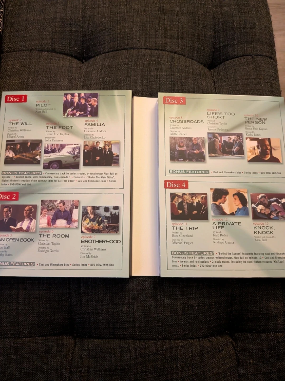 Six Feet Under: The Complete First Season DVD Set - photo 4