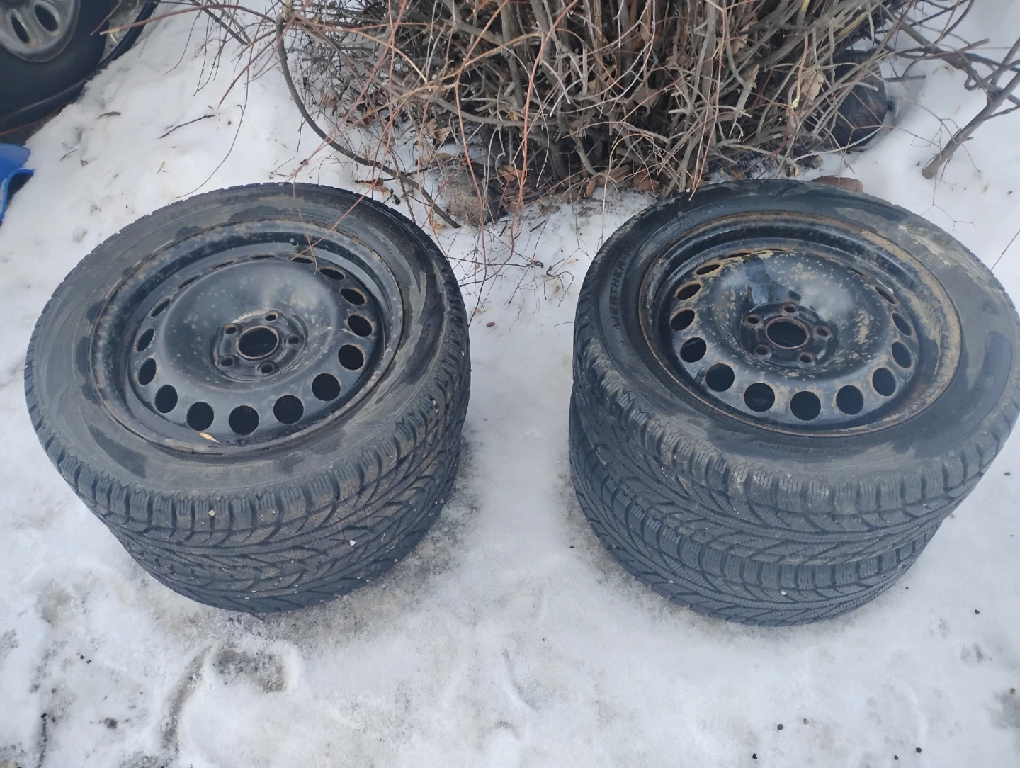 Tires w/rims