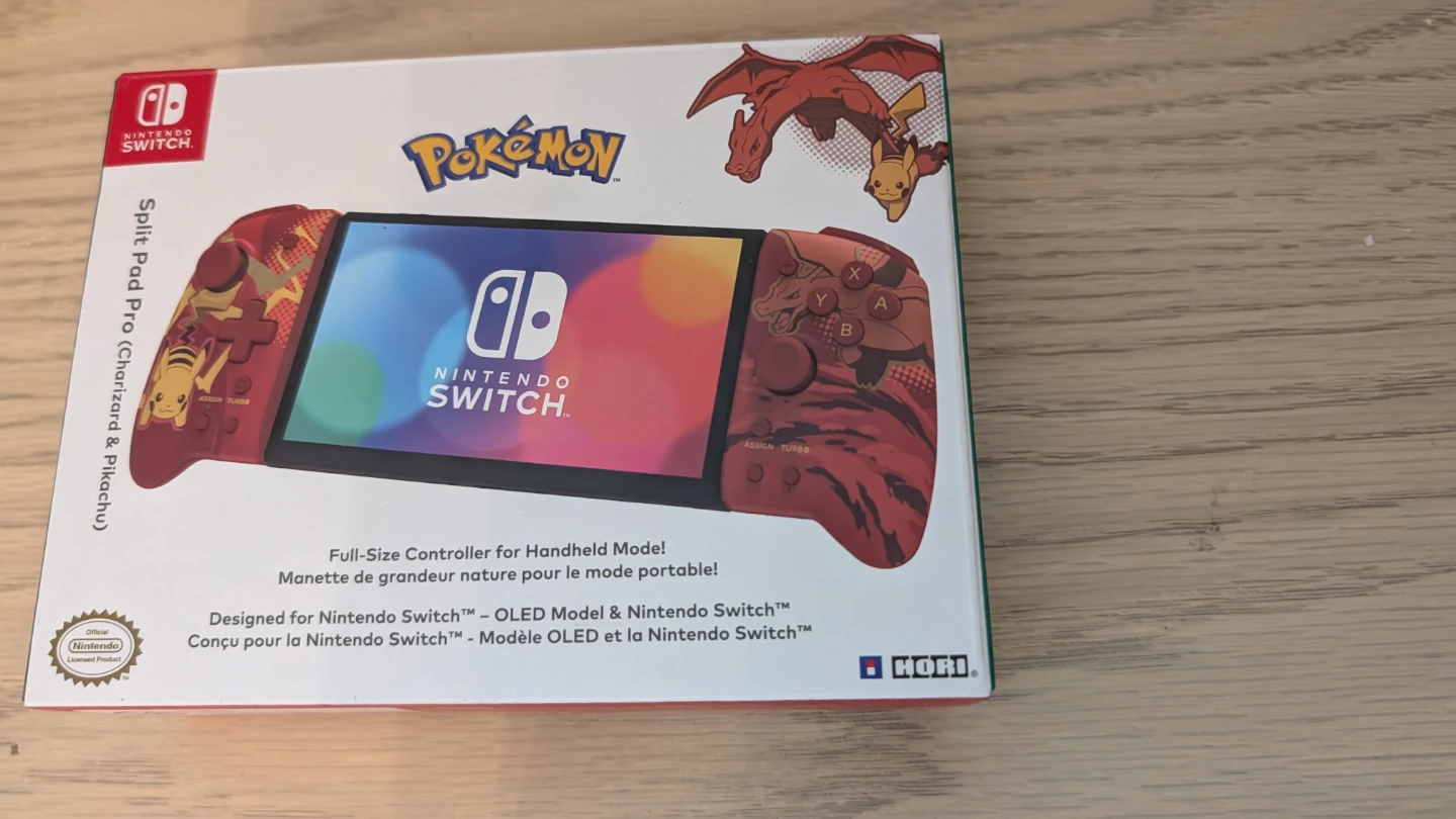 Nintendo Switch Split Pad Pro (Charizard & Pikachu) Controller - photo 2