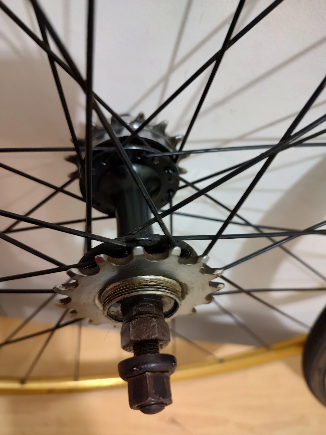 Flip flop  700C rear rim and front wheel for single speed bike - photo 3